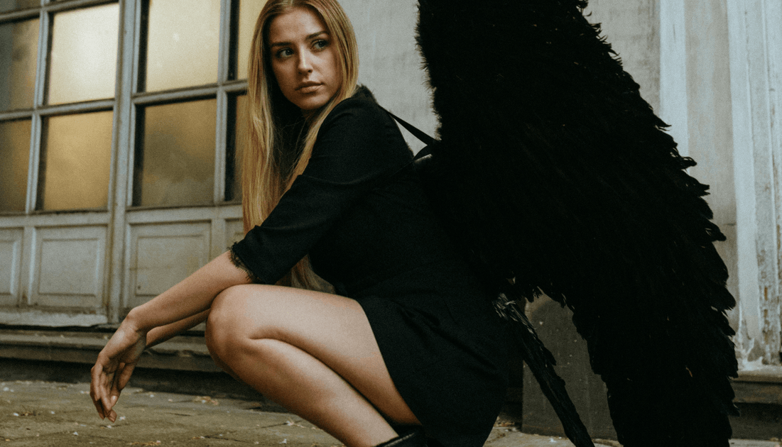 Goottimusiikki: bändit, genret ja muoti – Castle Gothic